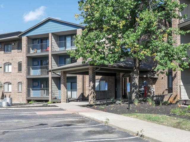 Main picture of Condominium for rent in Eden Prairie, MN